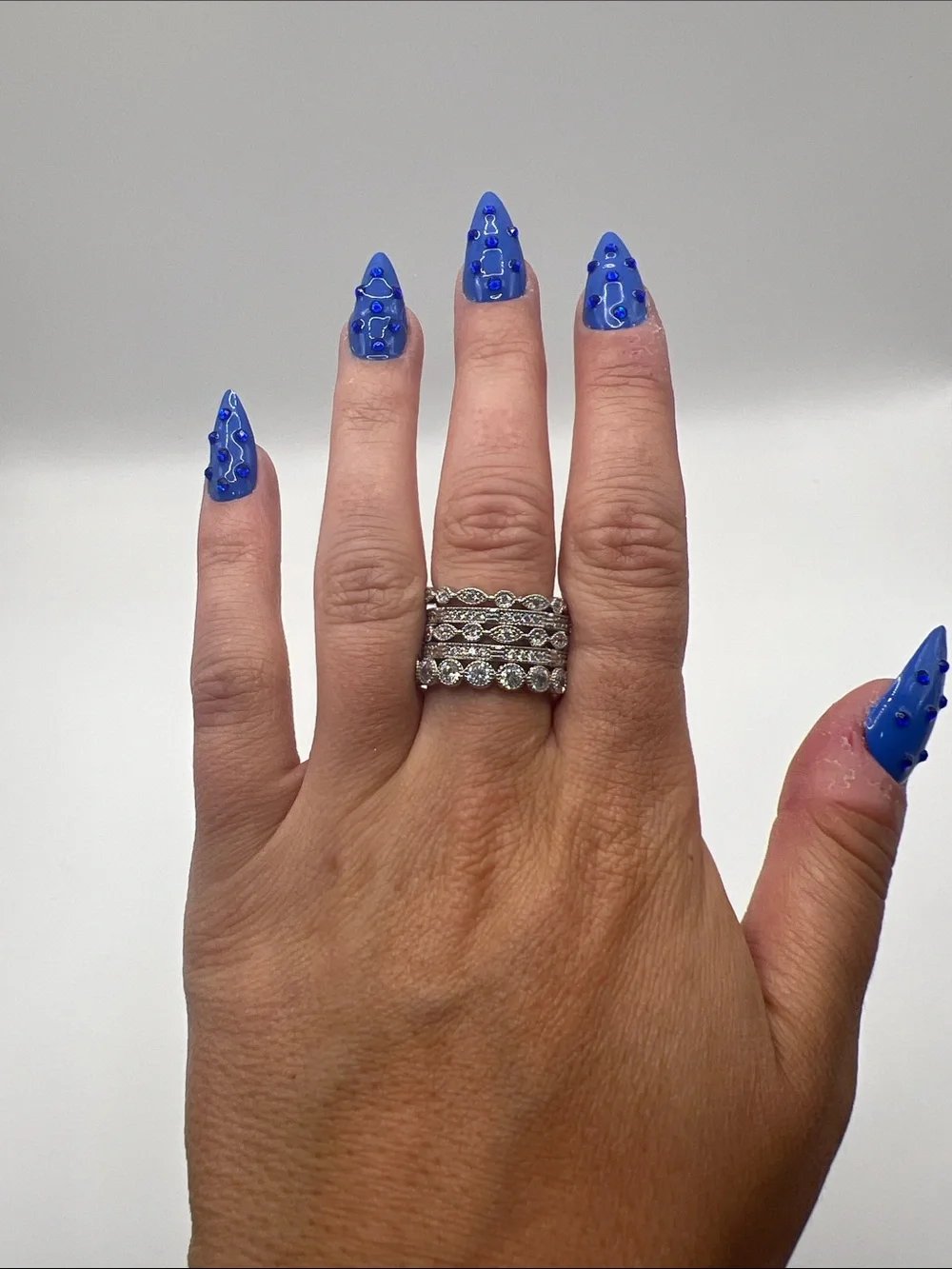541. 5 Piece Stackable Ring Set White Gold Plated Size 6 Triple A Rated CZ’s